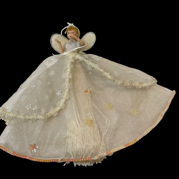 Vintage Handmade Tassel Angel Figurine with Glitter Wings & White Dress - Picture 4 of 9
